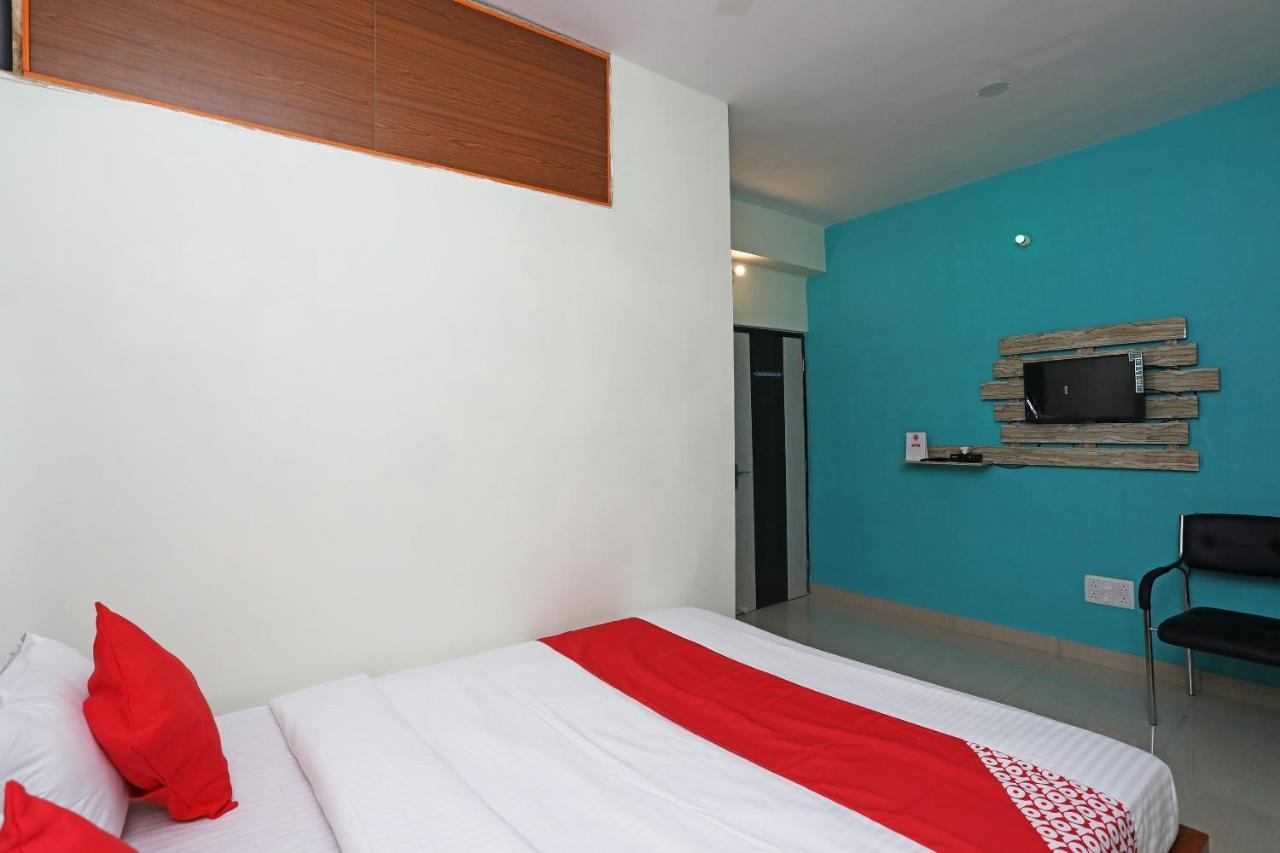 Oyo 17187 Urban Casa Kolkata Exterior photo