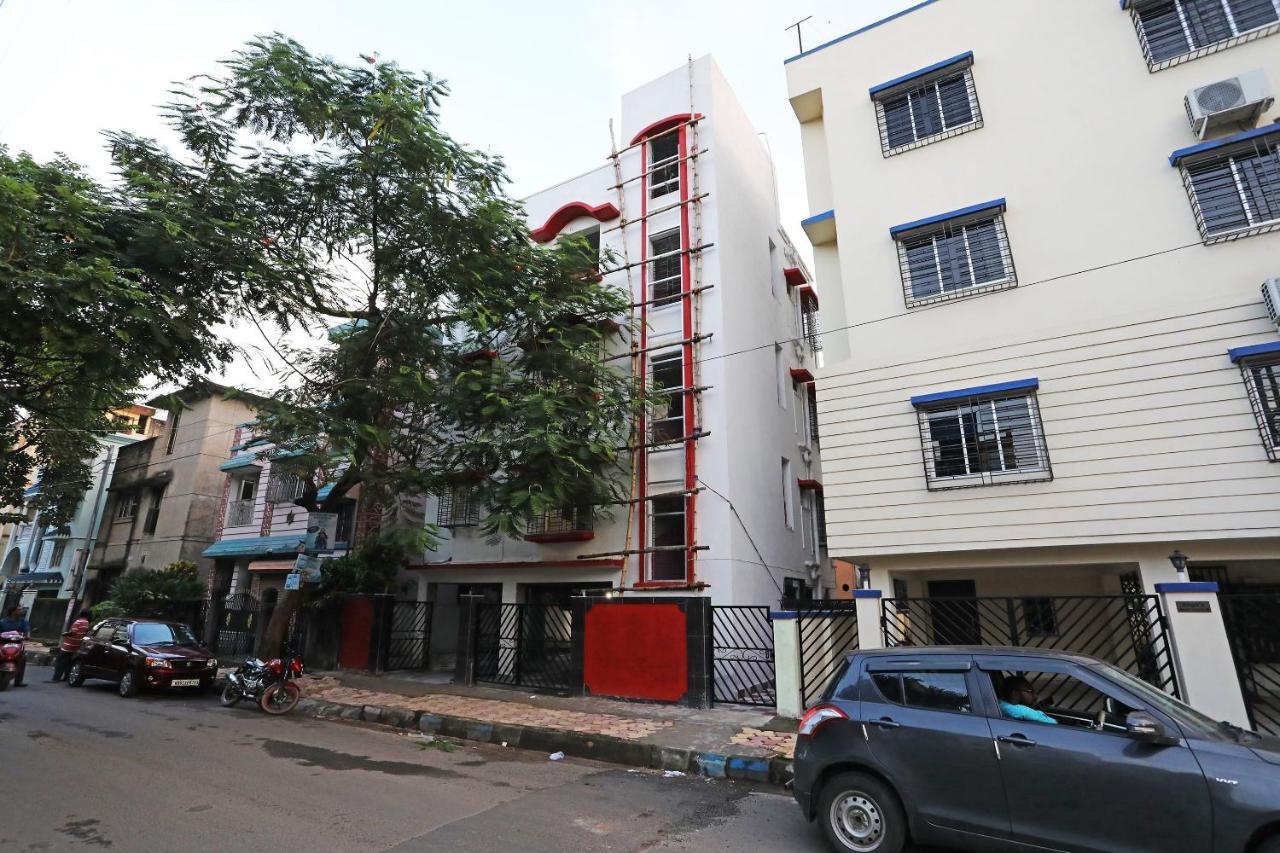 Oyo 17187 Urban Casa Kolkata Exterior photo